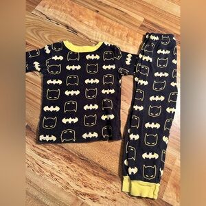 Batman Kids Pajama Set - Black and Yellow